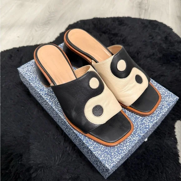 Paloma Wool Balance Talia Yin Yang Leather Heels - Picture 4 of 8